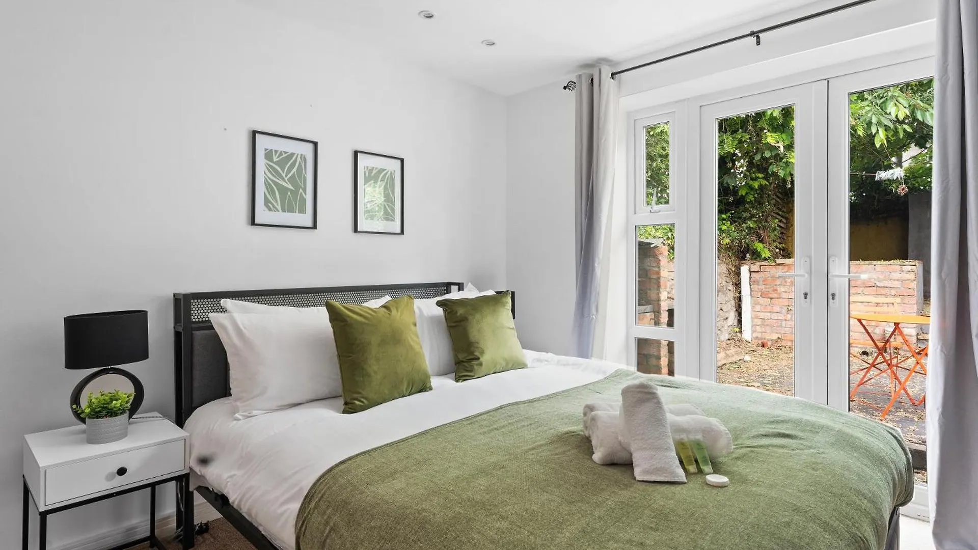 Modern City Stay 1Br Free Wifi & Parking Cardiff Appartement